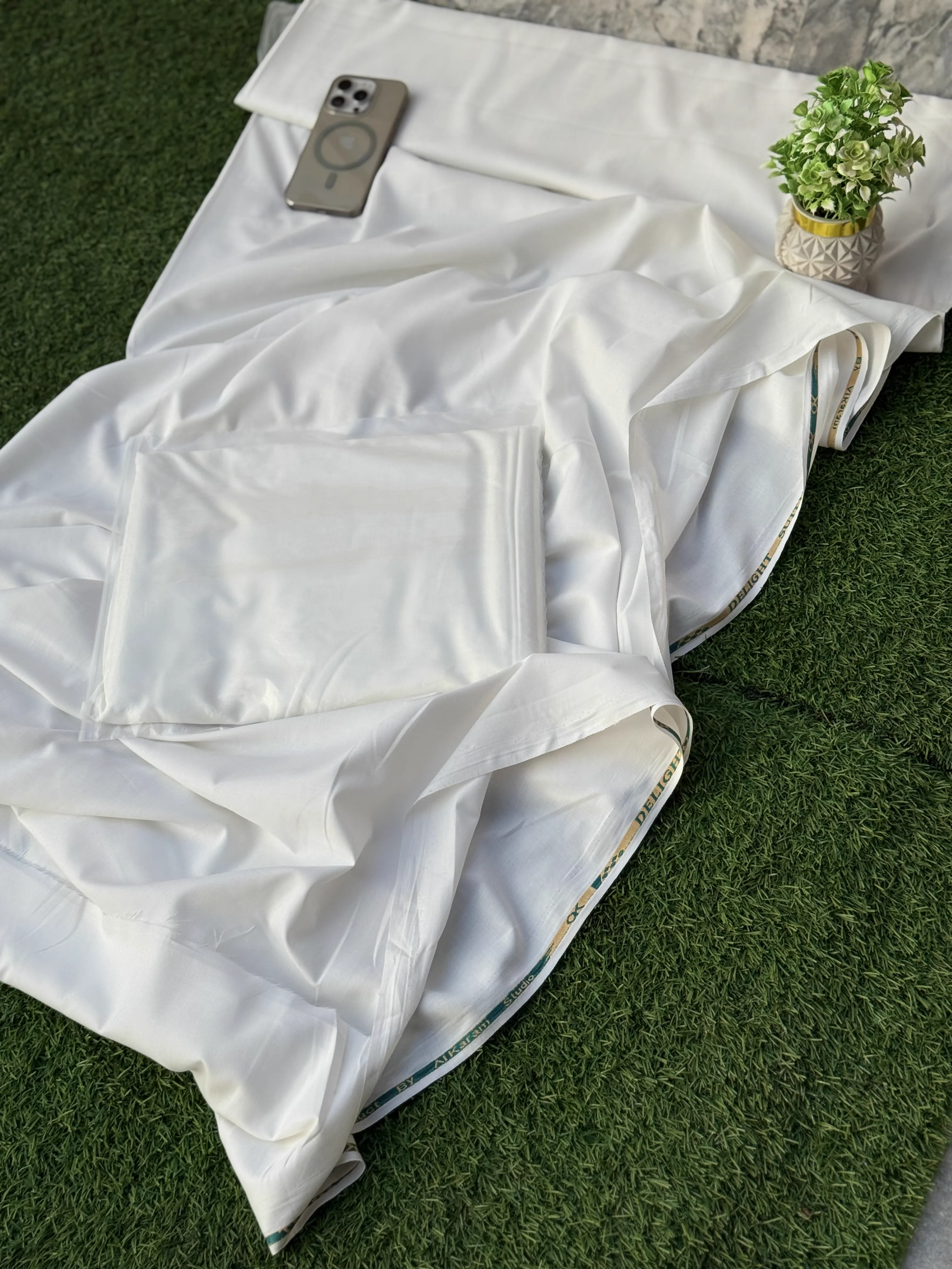 HZ Prestige Premium Wash N Wear Fabric – Pearl White